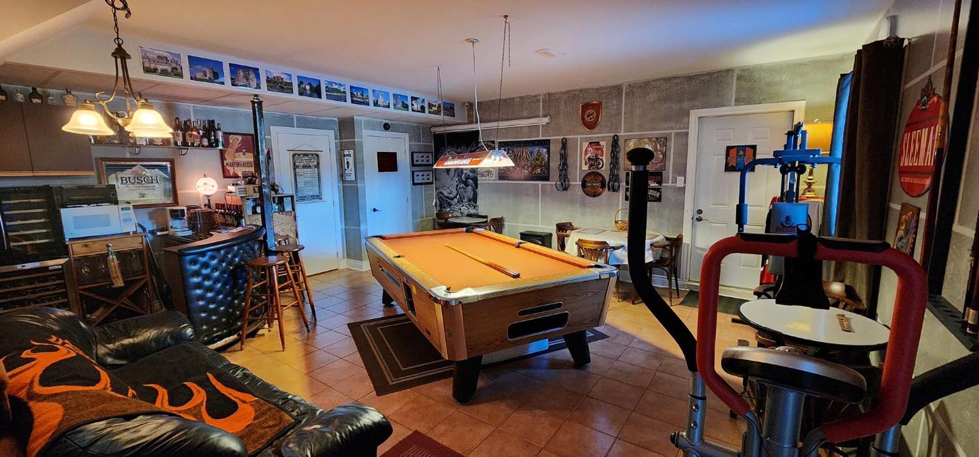 Gite Le Tresor Cache Bed & Breakfast Chelsea Exterior photo
